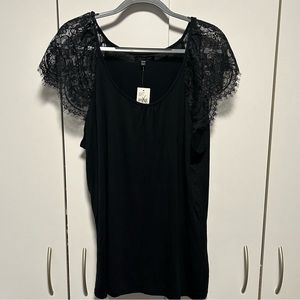 3/$15 Lane Bryant lace sleeve top. NWT, Size 22/24